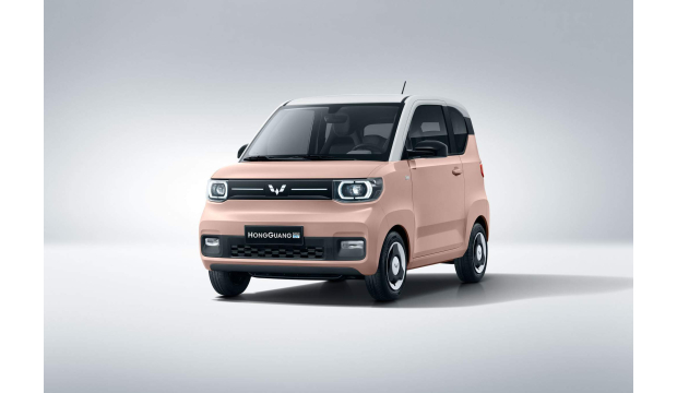 CHIẾC Ô TÔ ĐIỆN WULING HONGGUANG MINIEV ĐẦU TIÊN ĐÃ XUẤT XƯỞNG, ĐẶT HÀNG TỪ Q2/2023